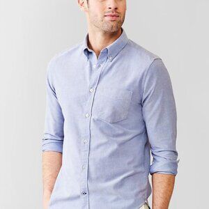 GAP mens the modern oxford shirt in blue (S)
